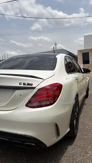 Mercedes-Benz C63 S RWD Sedan (4.0L V8 7A) 2017 White