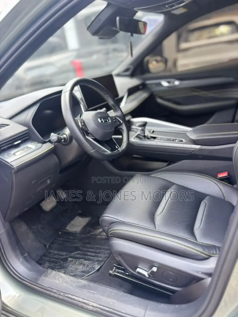 Geely Xingrui Kunlun 2025 Green