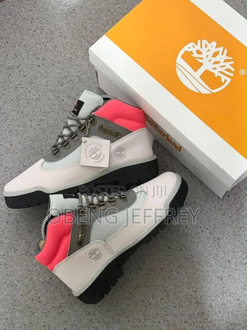 Original Timberland Field Boots in Colours