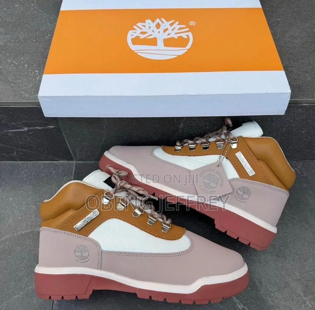 Original Timberland Field Boots in Colours