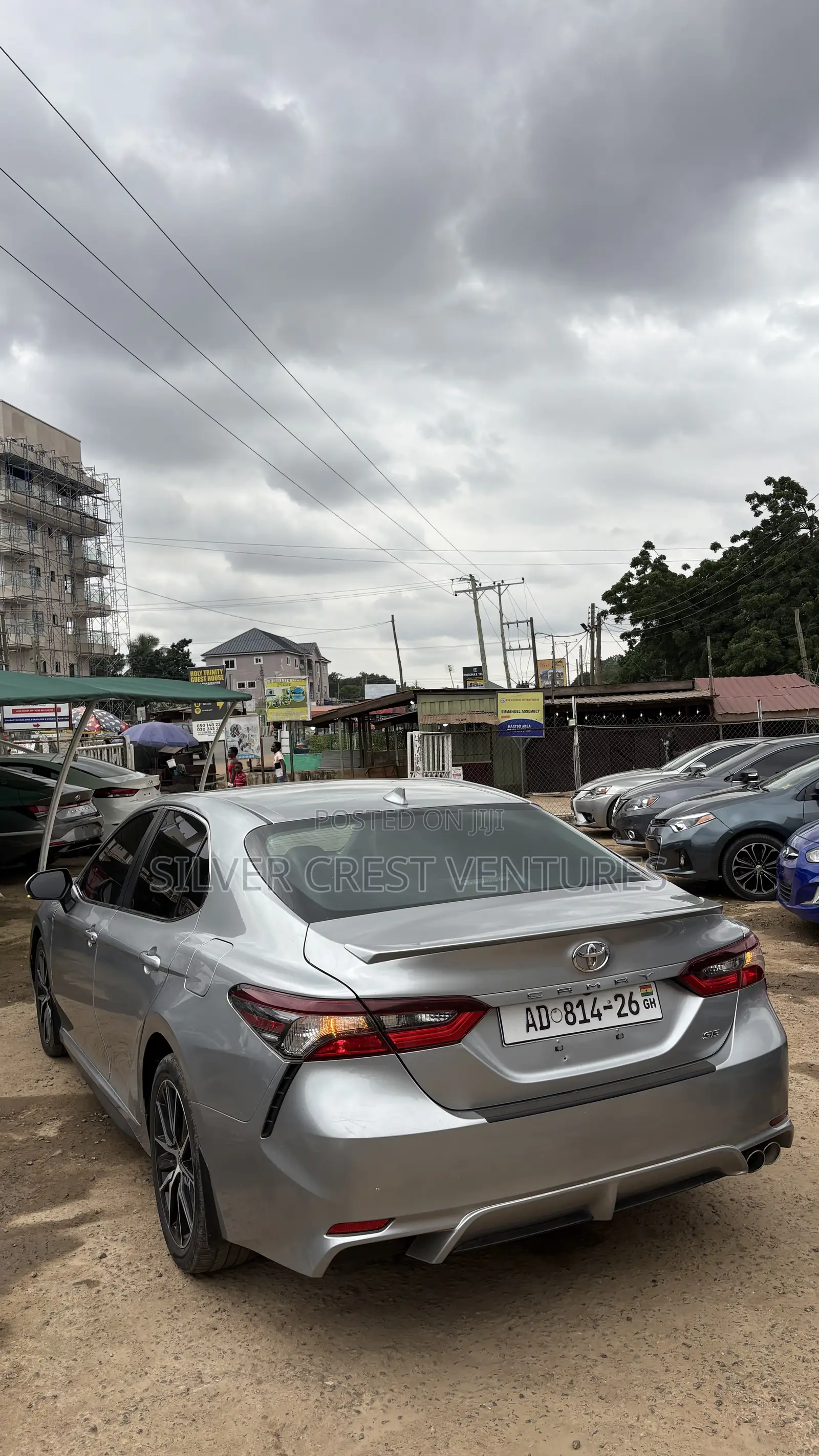 Toyota Camry SE 2022 Gray