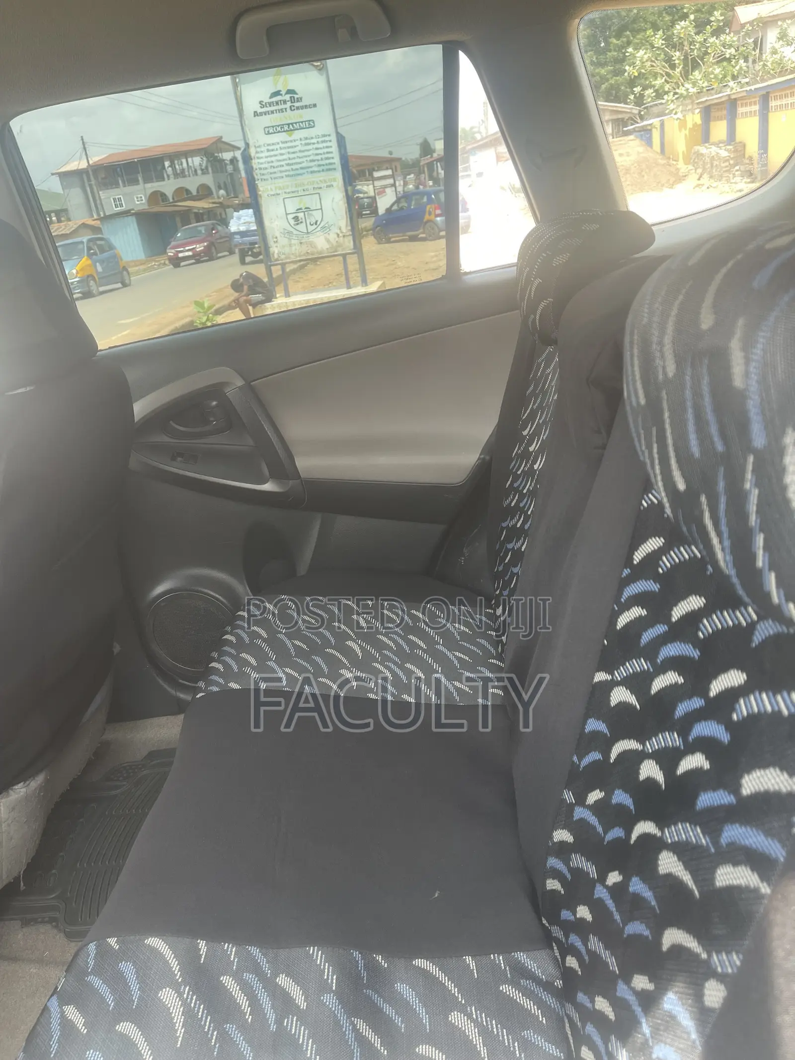 Toyota RAV4 2.5 4x4 2011 Blue