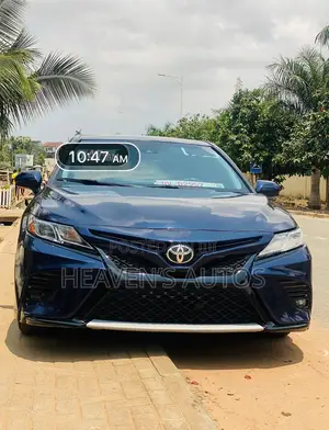 Toyota Camry 2021 Blue