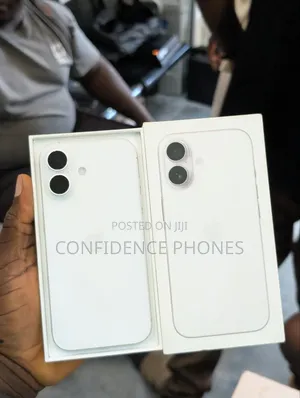 New Apple iPhone 17 256 GB White