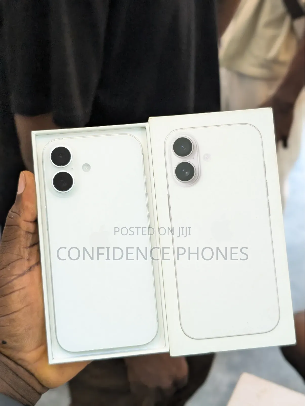 New Apple iPhone 17 256 GB White