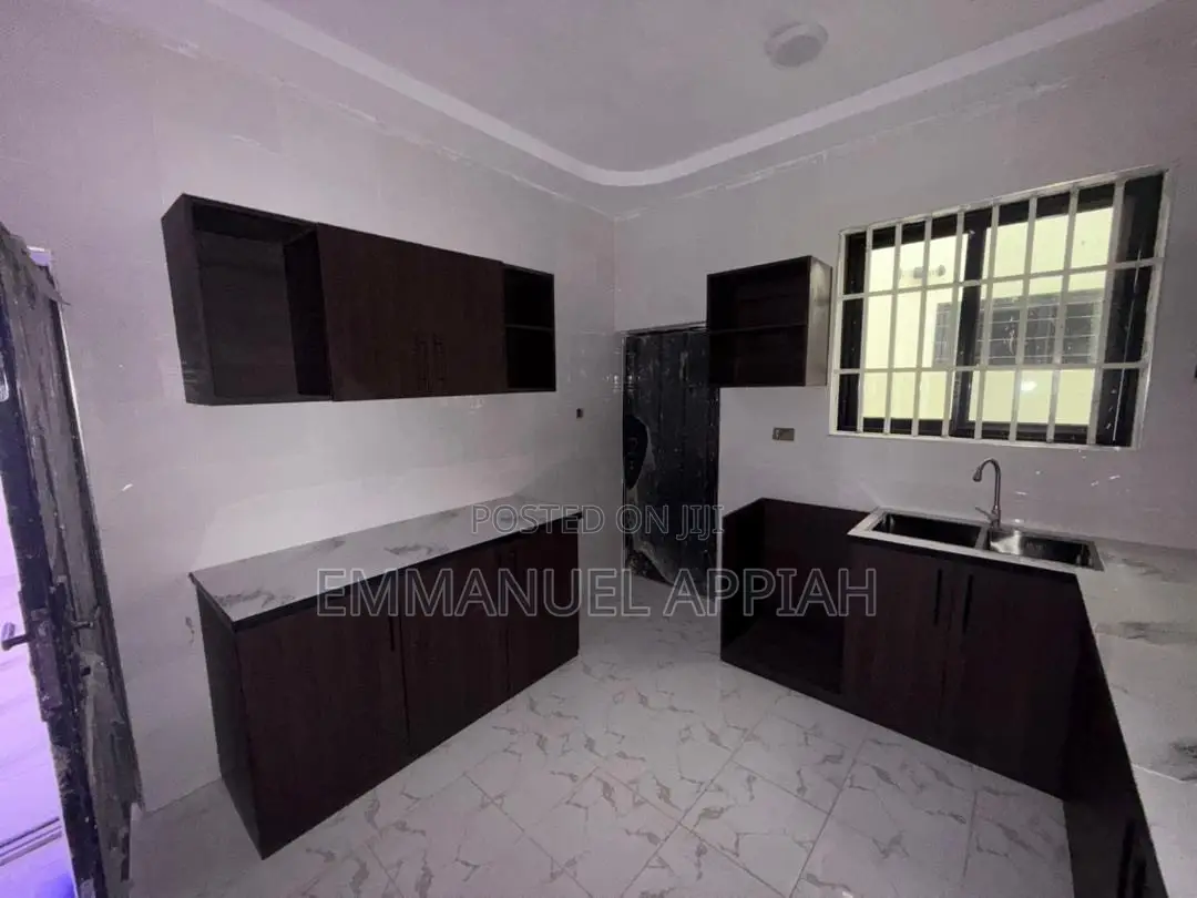 4bdrm House in Kasoa Chrispo City for sale