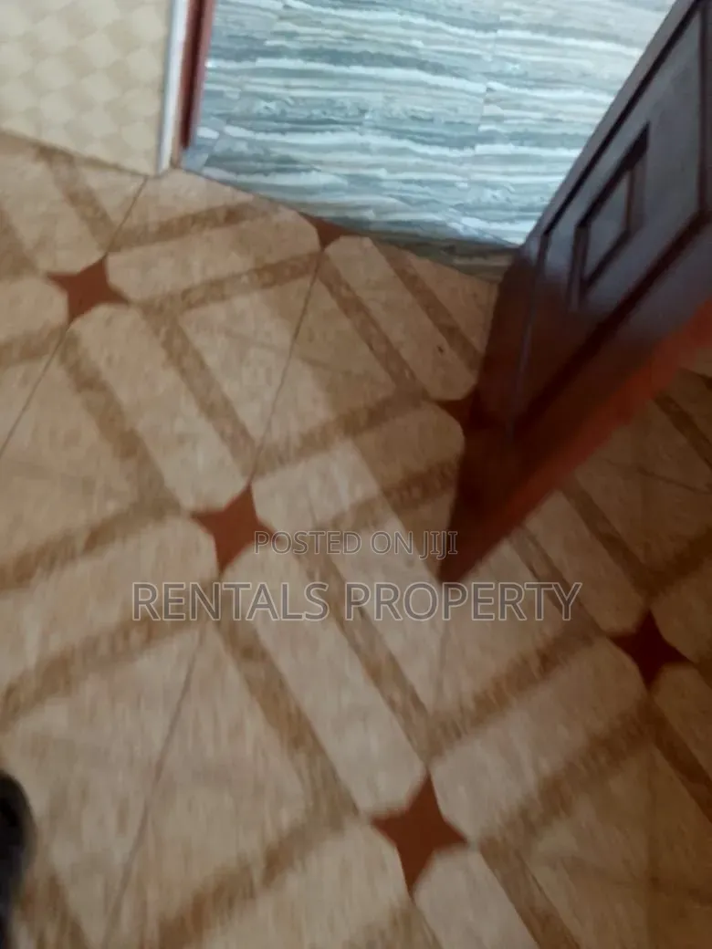 2bdrm Block of Flats in Frafraha for rent