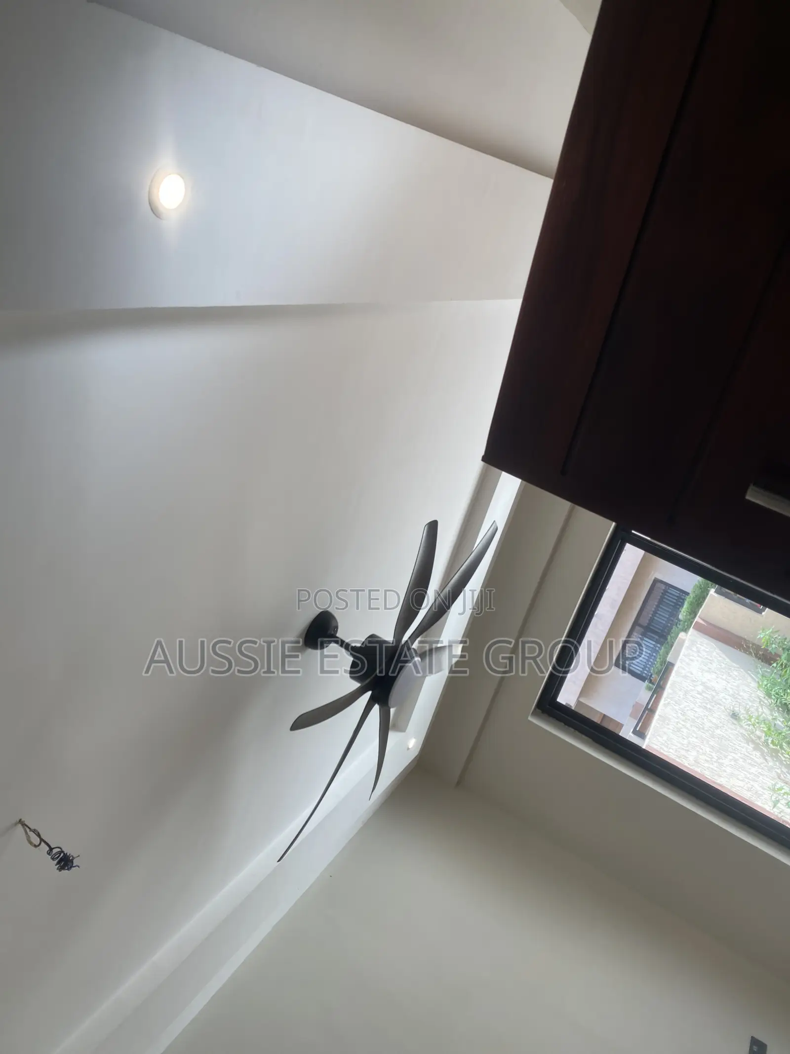 4bdrm Townhouse / Terrace in Aussie Estate, Oyarifa for rent