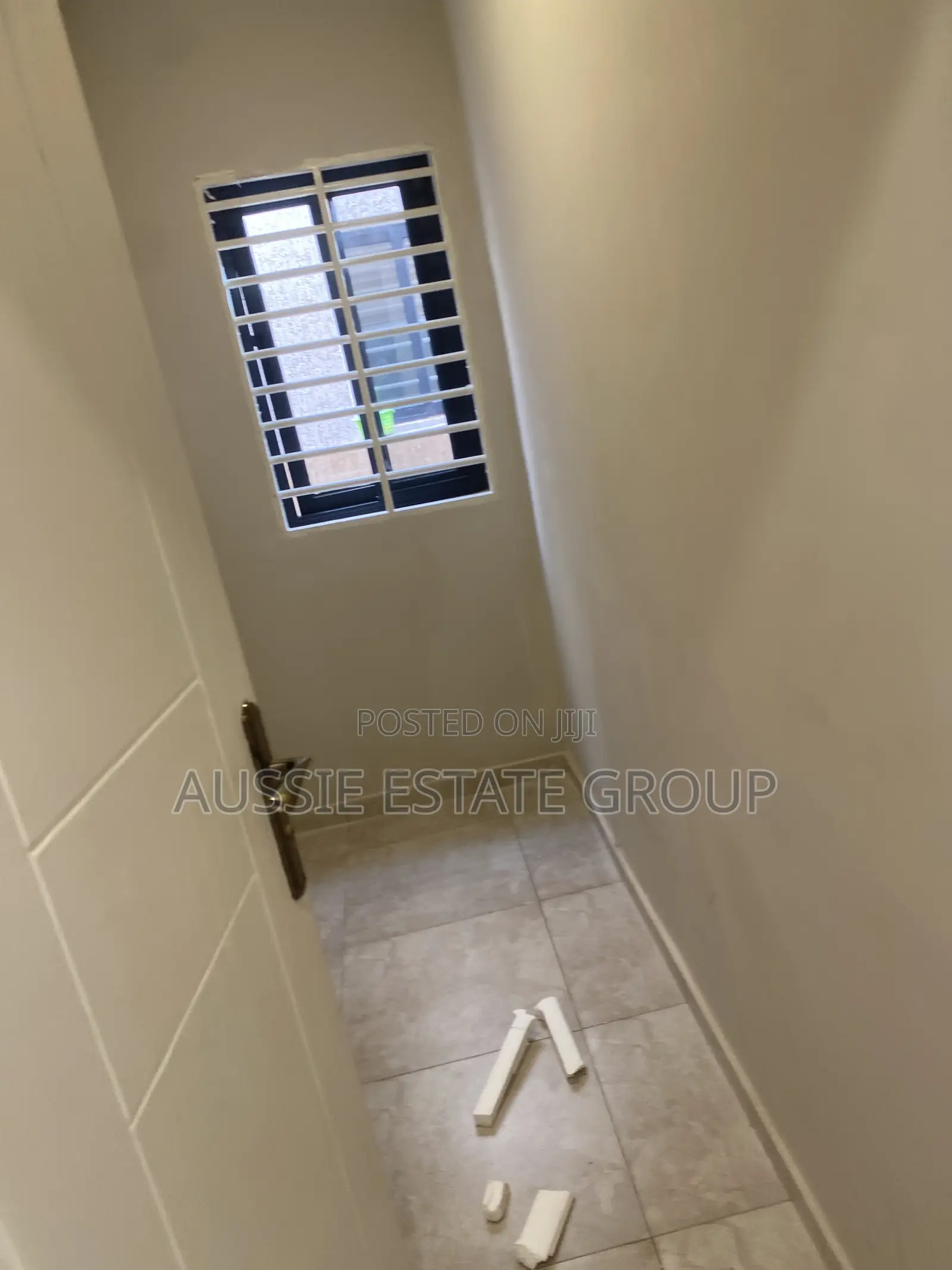 4bdrm Townhouse / Terrace in Aussie Estate, Oyarifa for rent