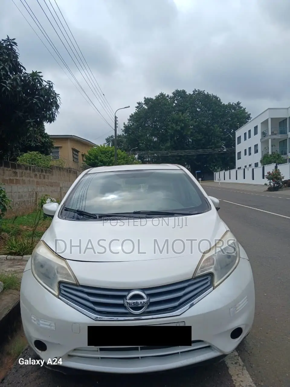 Nissan Versa 2013 White