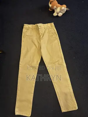 Khaki Jeans