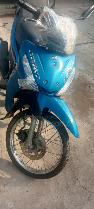 Yamaha 2021 Blue