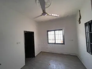 3bdrm House in Oyarifa, Ghana Flag for sale