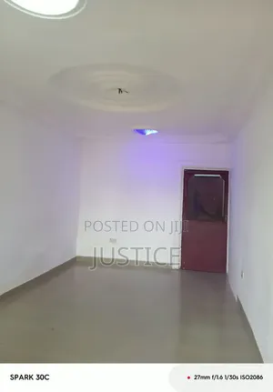 3bdrm House in Oyarifa, Ghana Flag for sale
