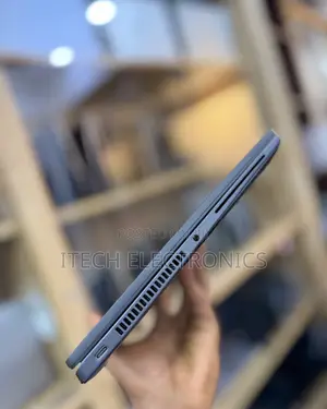 Laptop Dell Latitude 7420 16GB Intel Core i5 SSD 512GB