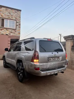 Toyota 4-Runner Limited 4x4 2004 Gray