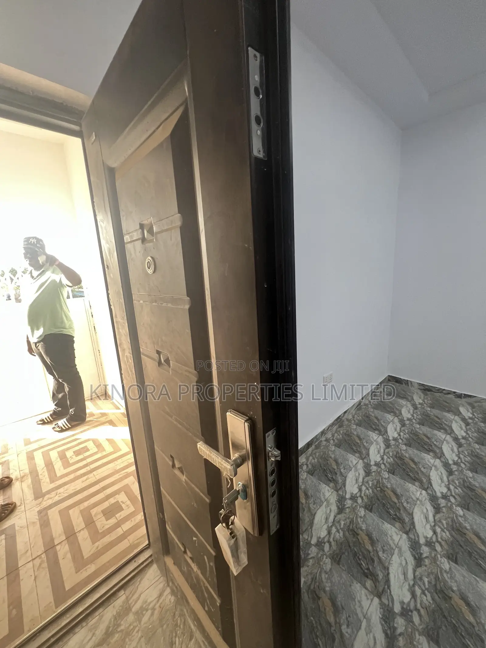 1bdrm Apartment in Obibini Junction, Abokobi for rent