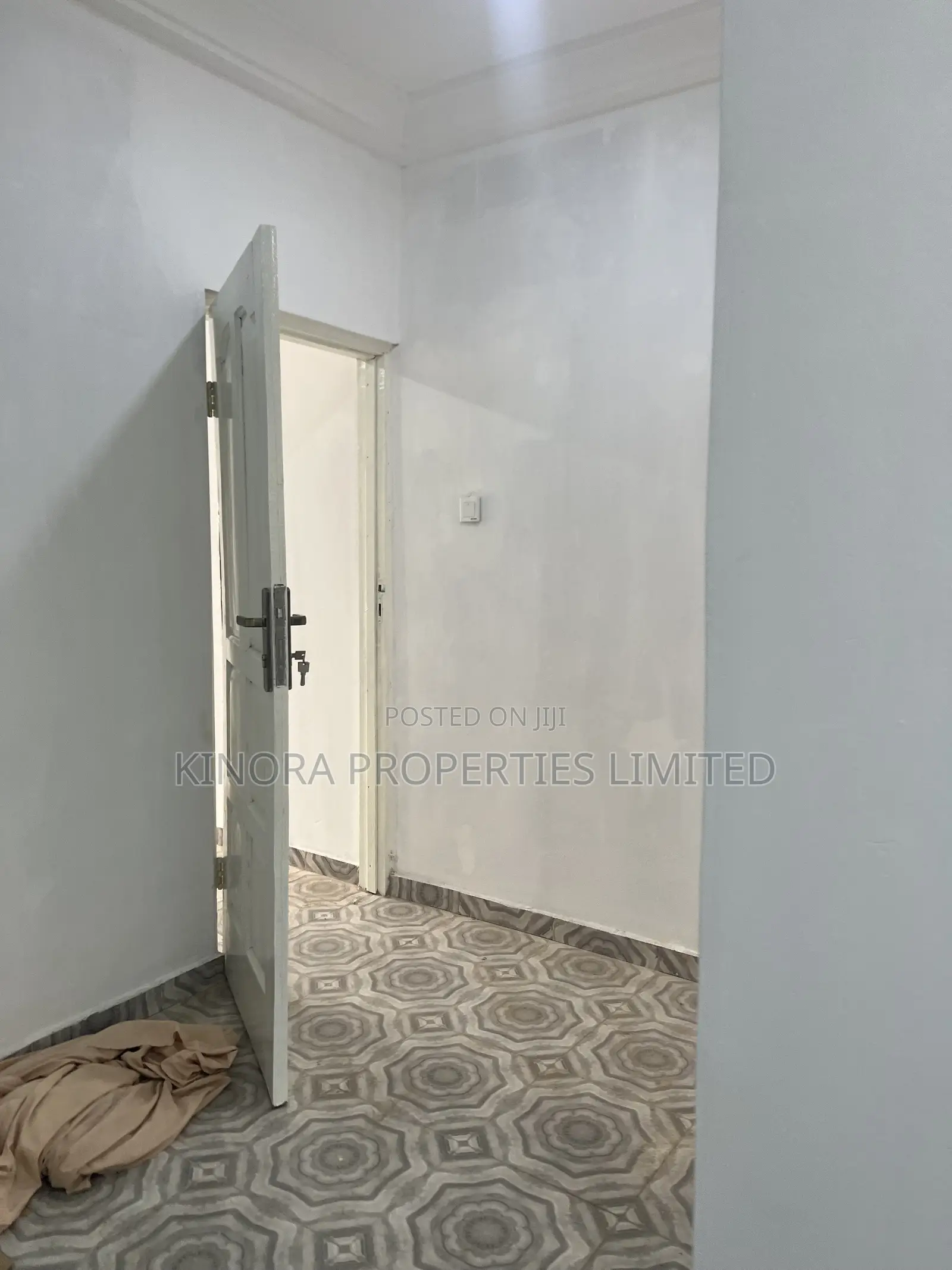 1bdrm Apartment in Obibini Junction, Abokobi for rent