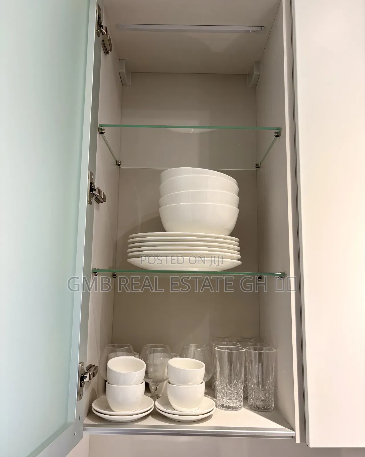 Furnished 1bdrm Apartment in Airport Residential for rent