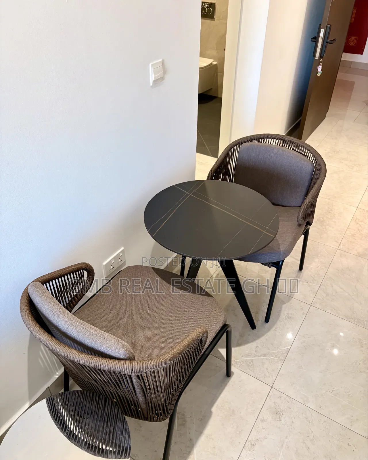 Furnished 1bdrm Apartment in Airport Residential for rent