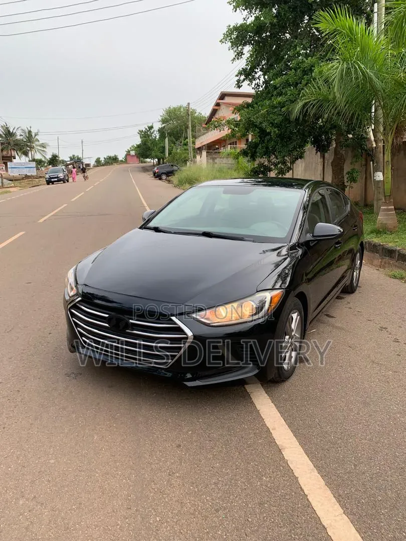 Hyundai Elantra 2017 Black