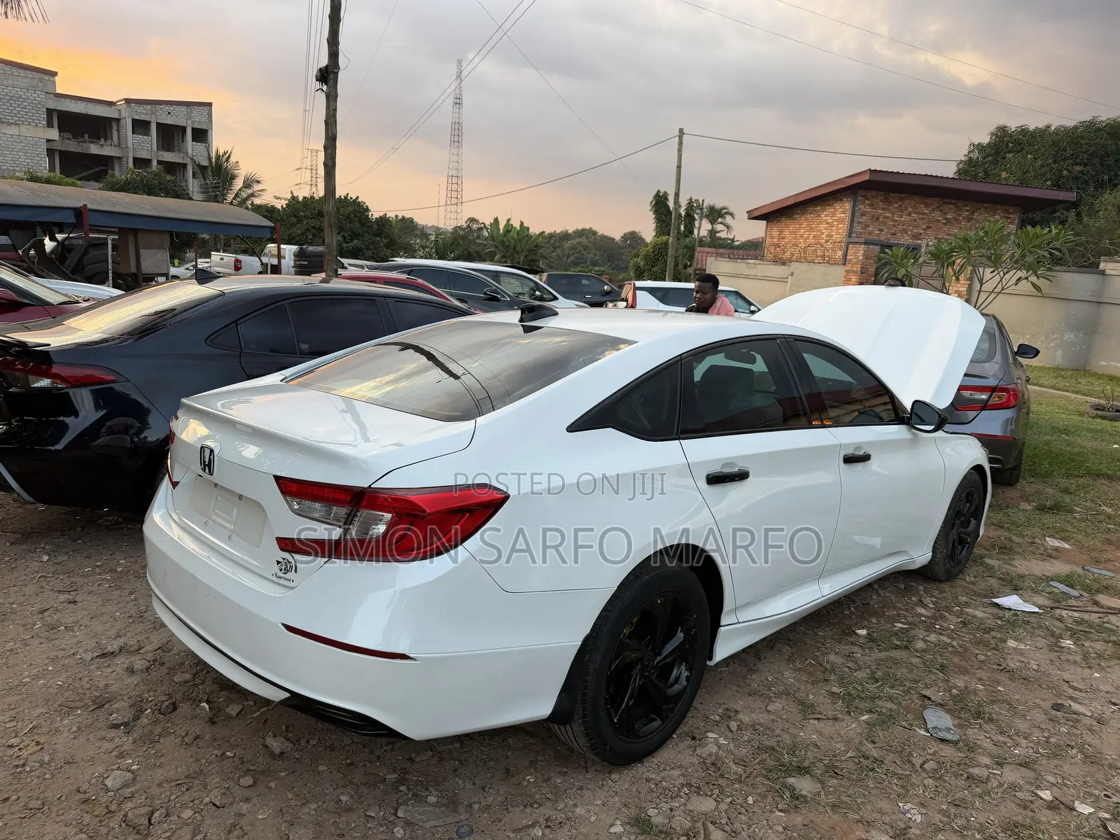 Honda Accord EX-L (2.0L 4cyl Turbo 10A) 2019 White