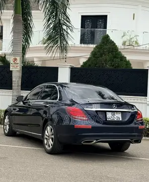 Mercedes-Benz C300 Base 4Matic Sedan AWD (2.0L 4cyl 7A) 2016 Blue
