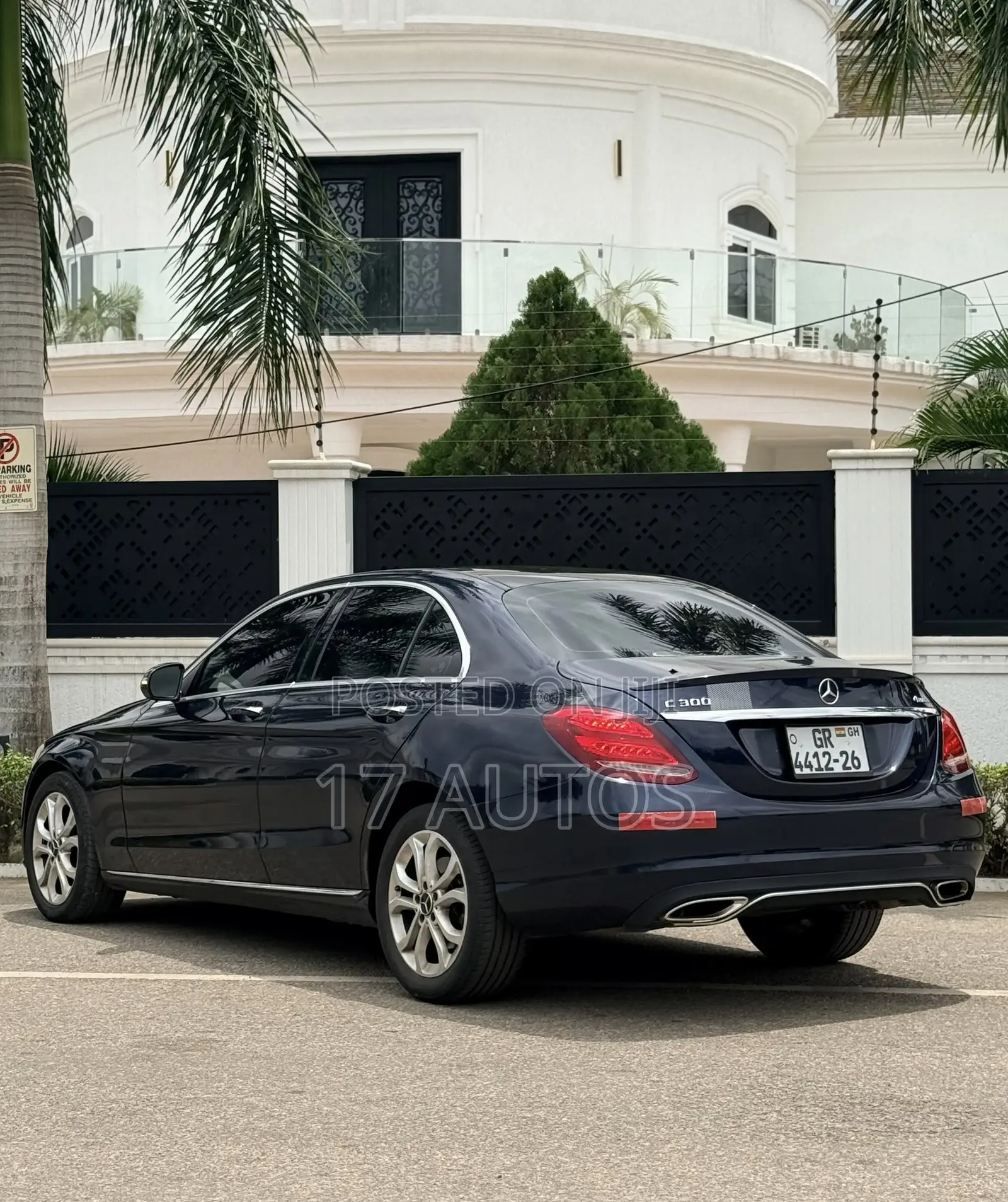 Mercedes-Benz C300 Base 4Matic Sedan AWD (2.0L 4cyl 7A) 2016 Blue