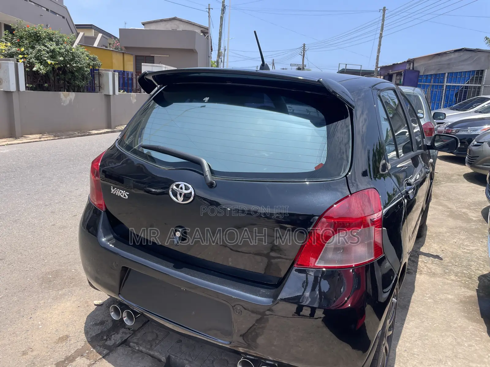Toyota Yaris Base Hatchback 3dr 2010 Black