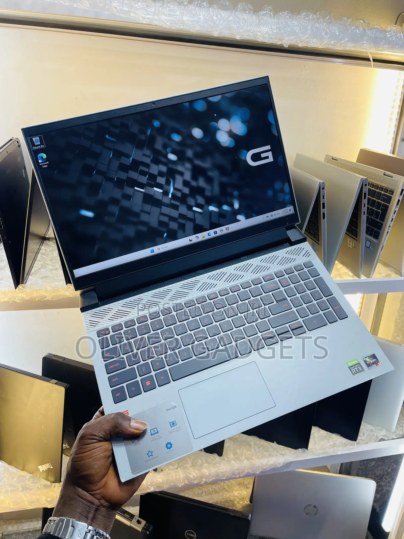 Laptop Dell G15 5525 16GB AMD Ryzen 5 SSD 512GB