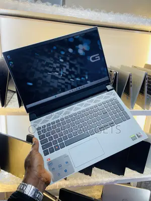 Laptop Dell G15 5525 16GB AMD Ryzen 5 SSD 512GB