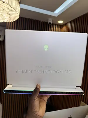 Laptop Alienware X16 r1 32GB Intel Core i9 SSD 1T