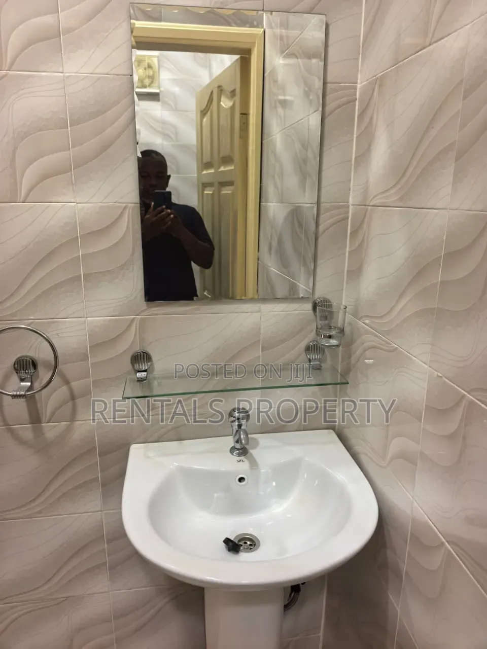 3bdrm Duplex in Estate for rent