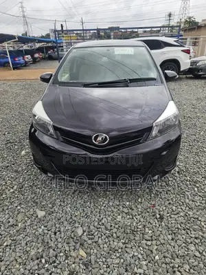 Toyota Vitz 2013