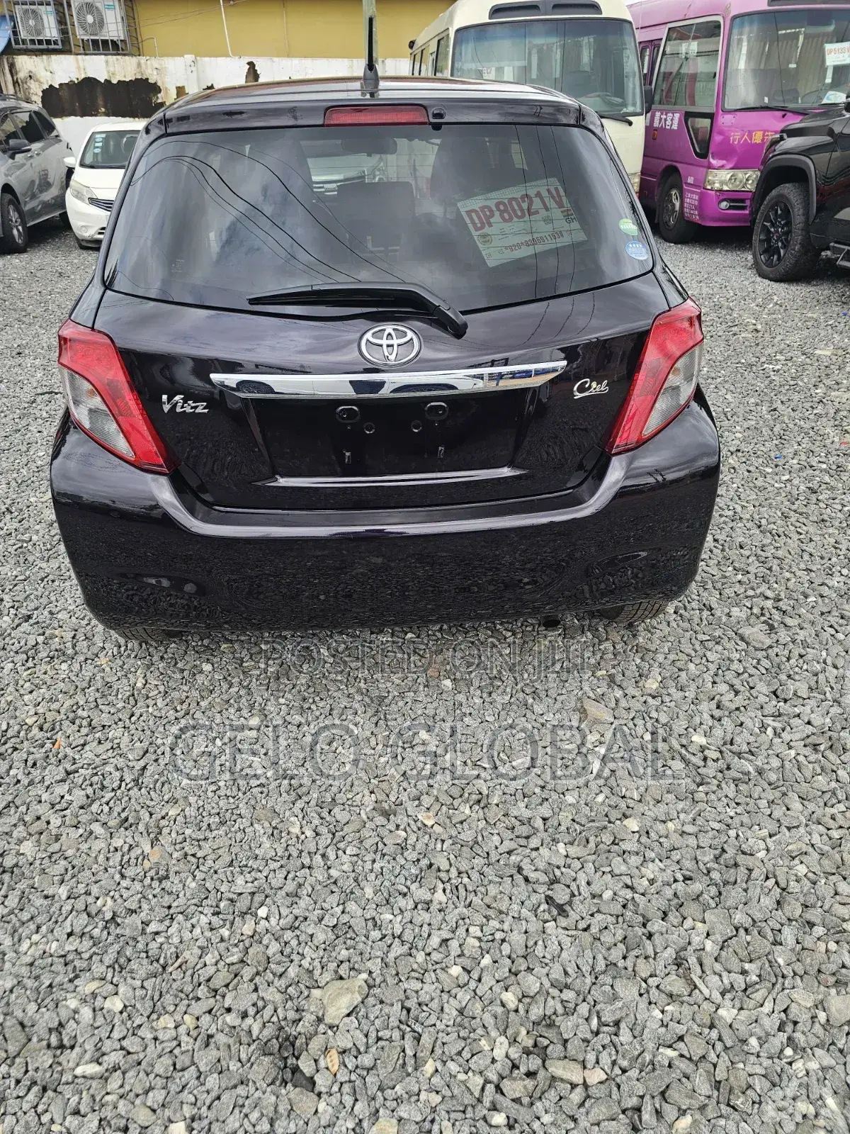 Toyota Vitz 2013