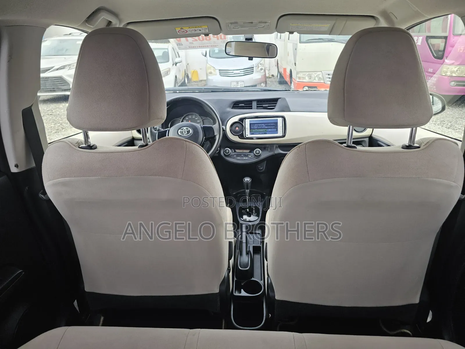 Toyota Vitz 2013