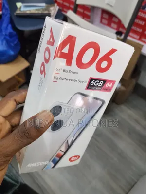 New Google Pixel 7 Pro 128 GB Gold