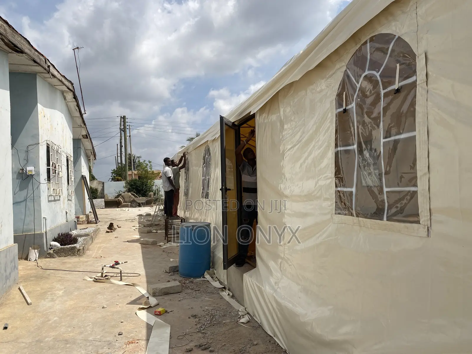 200 Guest Tent 30x60ft With 3Glass Doors Already Made + Installation