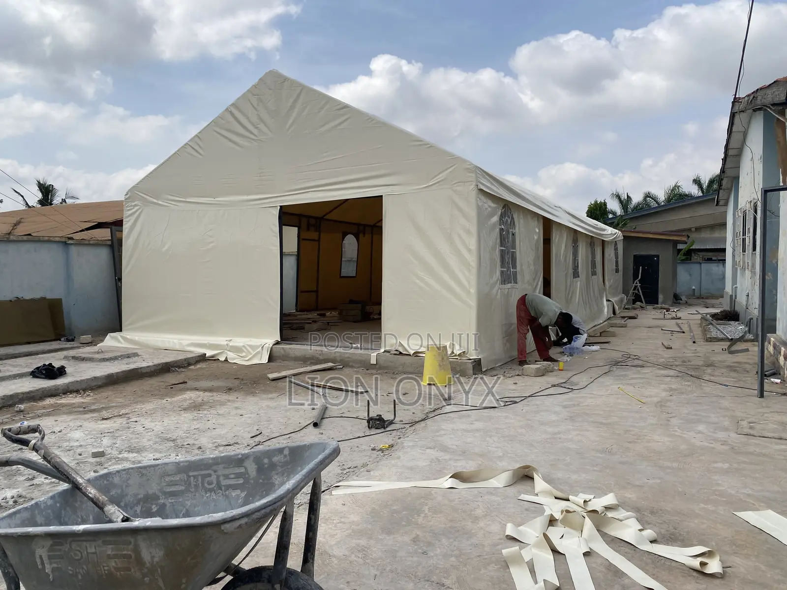 200 Guest Tent 30x60ft With 3Glass Doors Already Made + Installation
