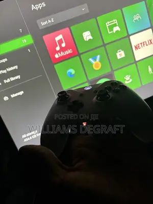 Xbox One X 1TB
