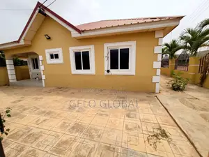 2bdrm Apartment in Kumsark, East Legon for sale