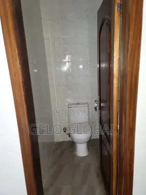 2bdrm Apartment in Kumsark, East Legon for sale