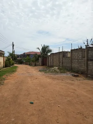 6bdrm House in Joyce Bakery, Teshie for sale