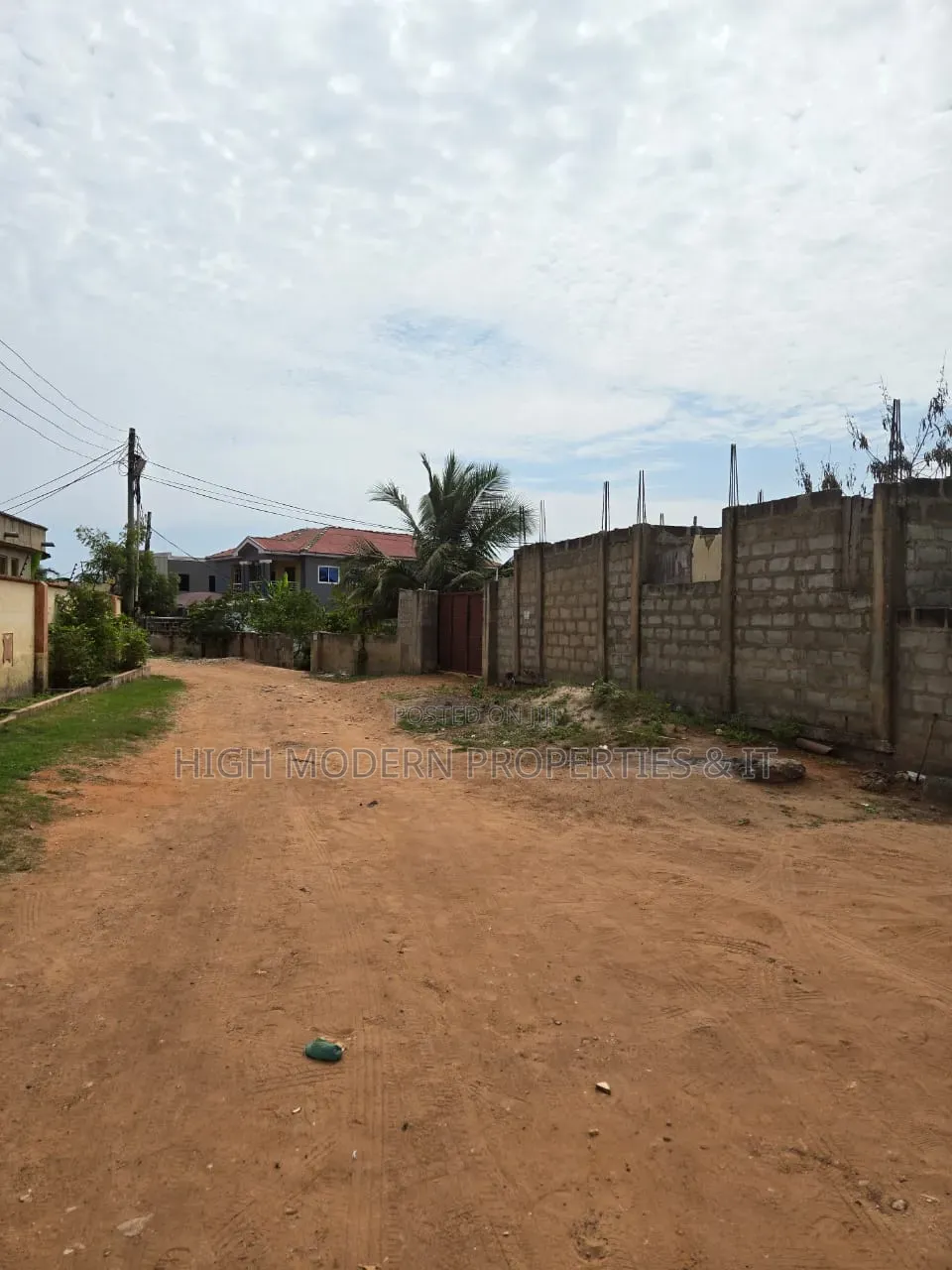 6bdrm House in Joyce Bakery, Teshie for sale