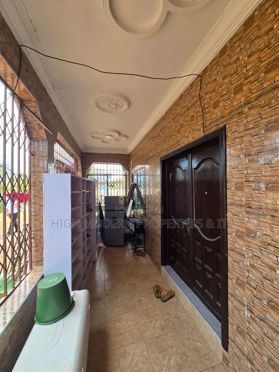 6bdrm House in Joyce Bakery, Teshie for sale