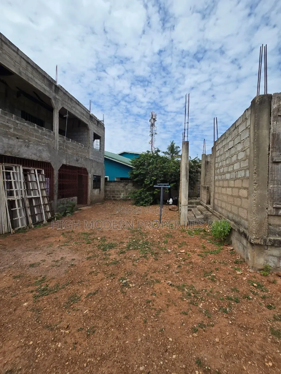6bdrm House in Joyce Bakery, Teshie for sale