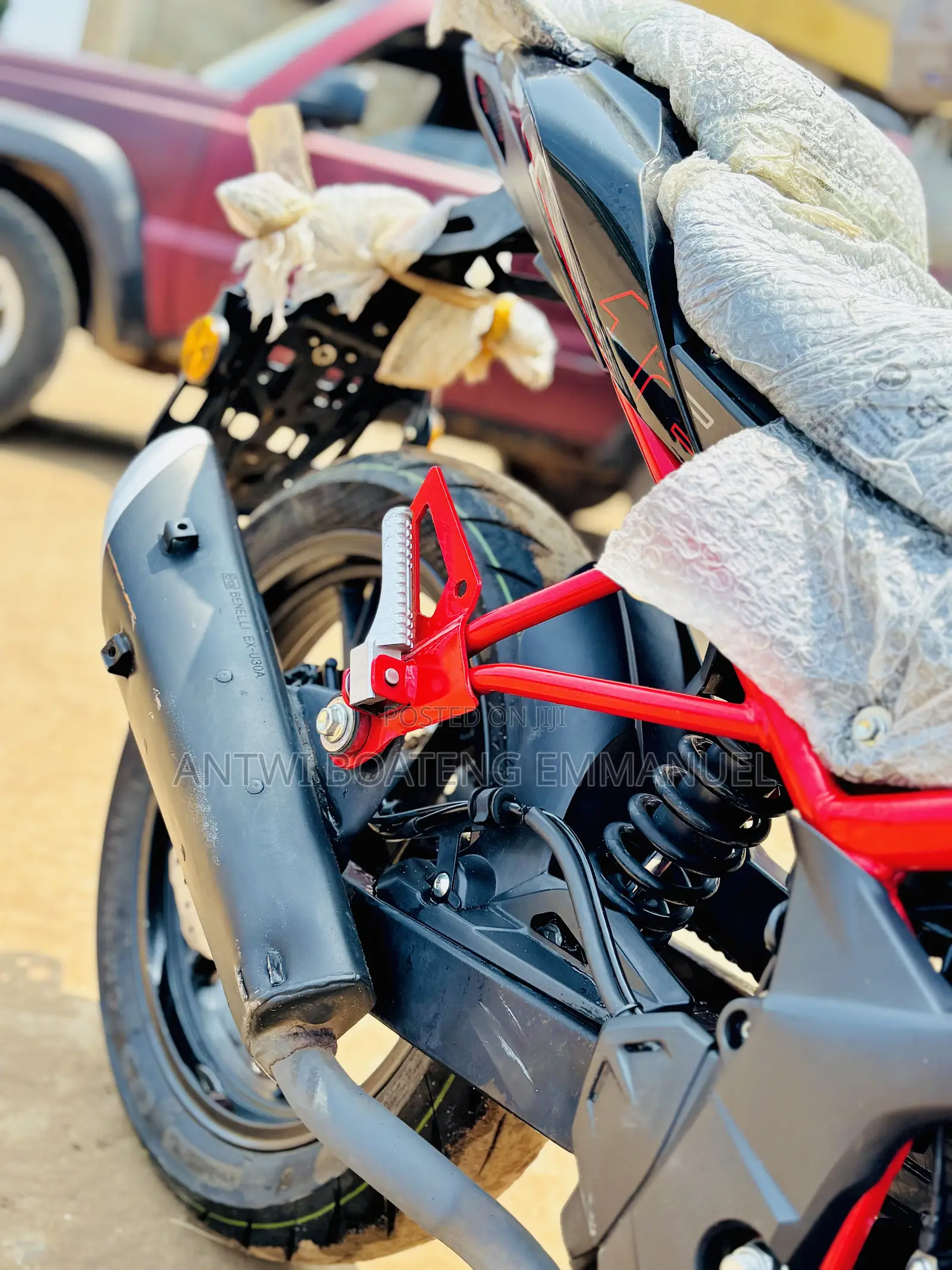 Benelli 2022 Red
