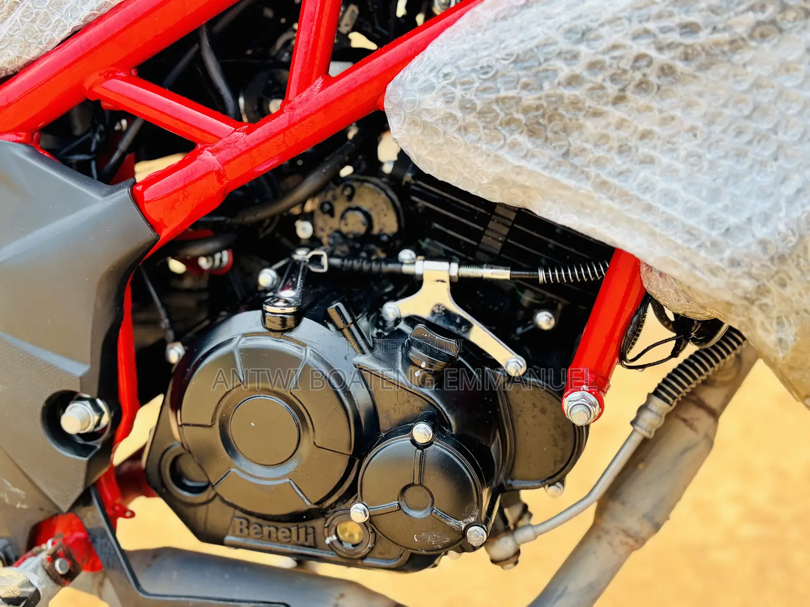 Benelli 2022 Red