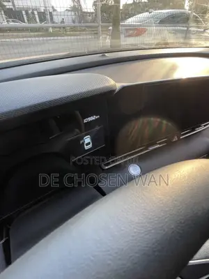 Hyundai Elantra Limited 2023 White