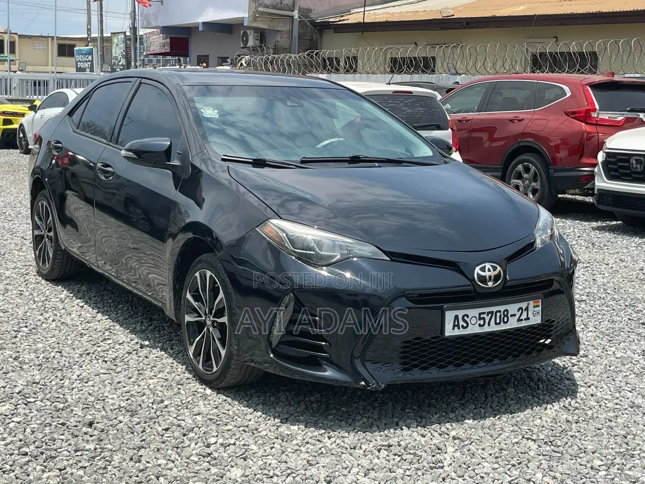 Toyota Corolla SE (1.8L 4cyl 6M) 2018 Black